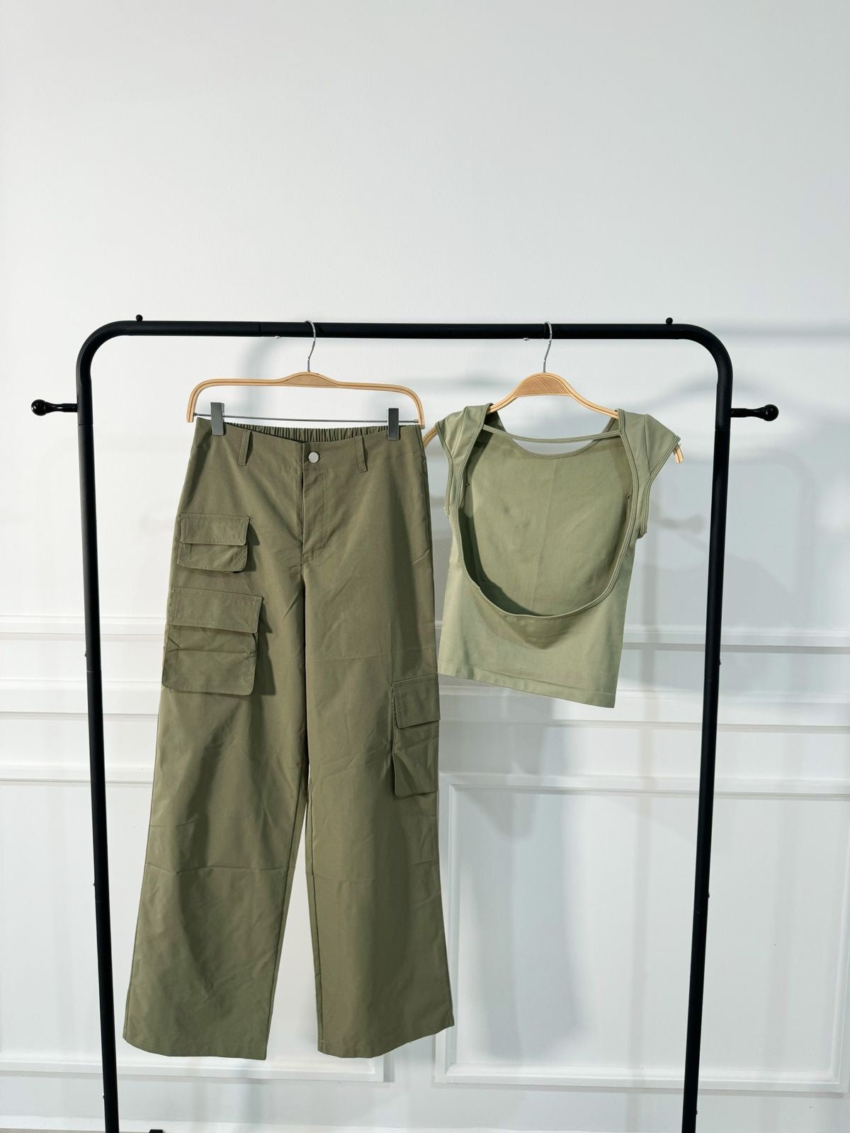 Cargo Olive