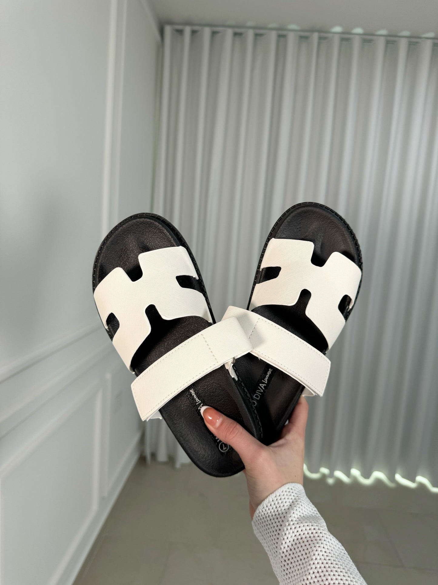 Ayo White Sandals