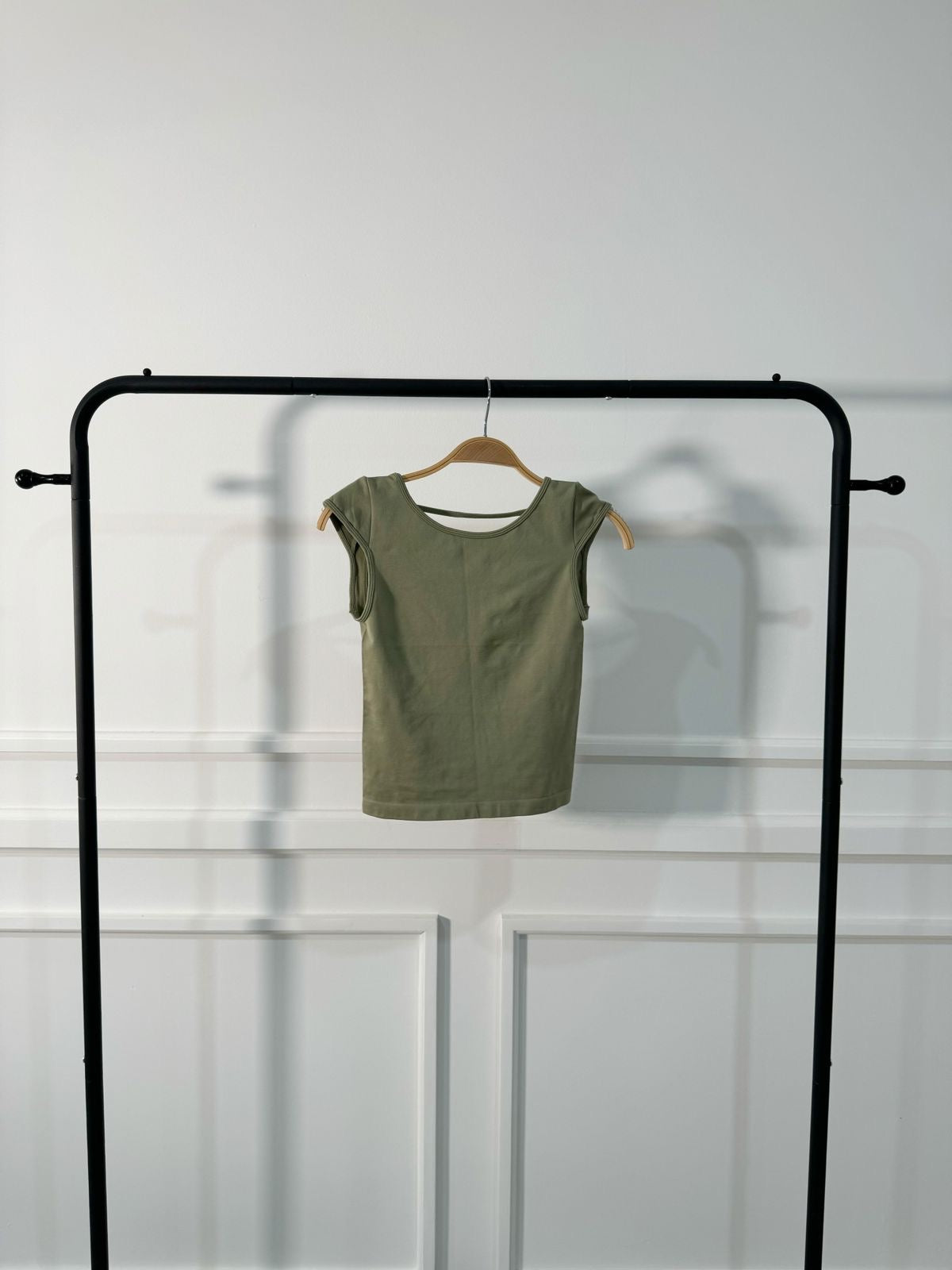 Top Olive Back