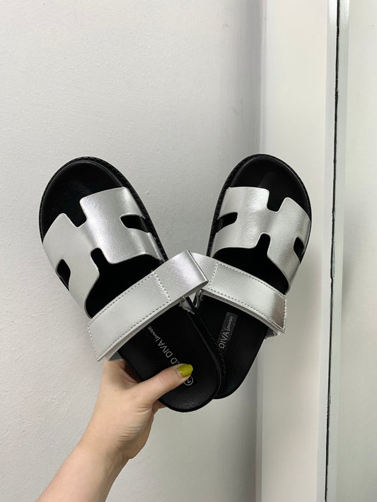 Ayo Silver Sandals