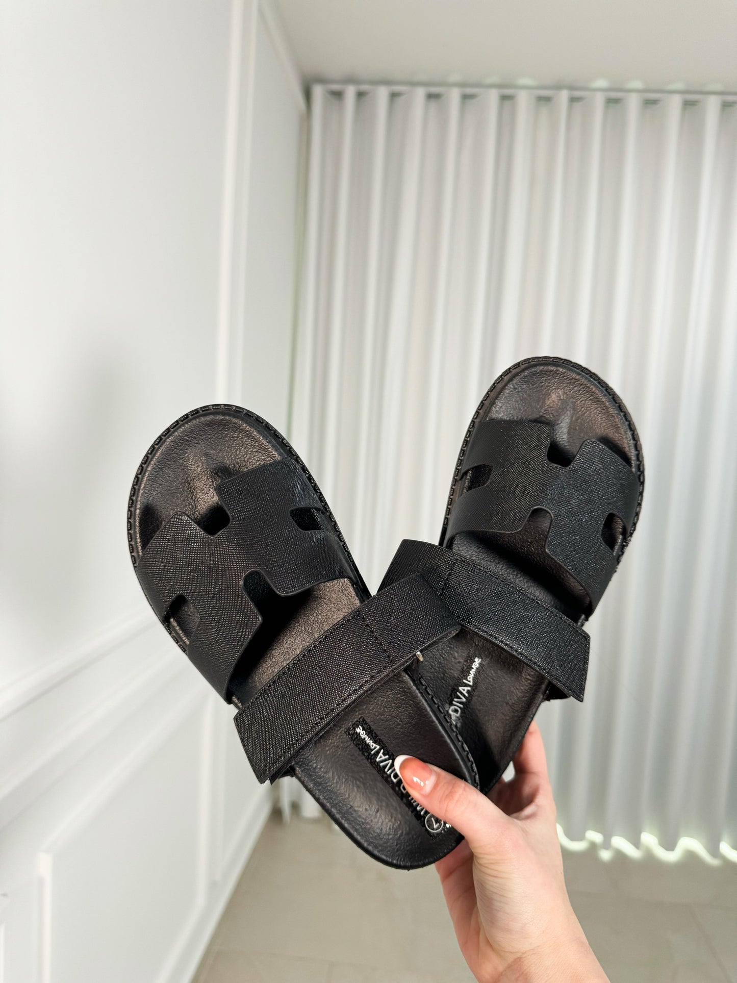 Ayo Black Sandals